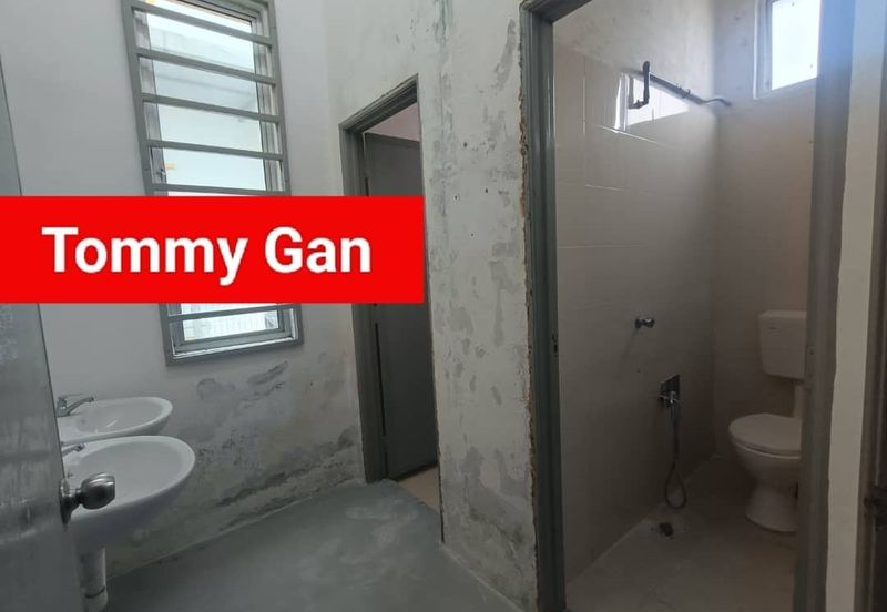 Pusat Perniagaan Star Avenue