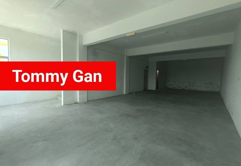 Pusat Perniagaan Star Avenue