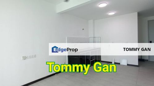 Sensasi Utropolis 729sqft Partially Furnished High Floor 3R2B Seaview , Penang, Batu Kawan
