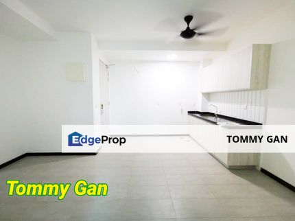 Utropolis Studio 410sqft with Carpark Partially Furnished Medium Floor, Penang, Batu Kawan