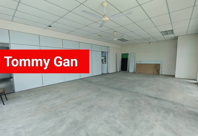 Kawasan Perniagaan Simpang Ampat