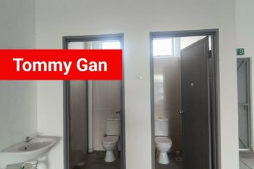 Pusat Komersial Tasek Gelugor