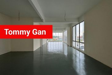 Vorteks @ Batu kawan Commercial 4-Storey | Built-Up 6,558 sqft For Rent 