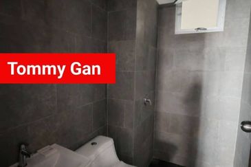 Singnature tree @ Permatang Pauh 1000sqft 3R2B High Floor Partially Furnished For Rent