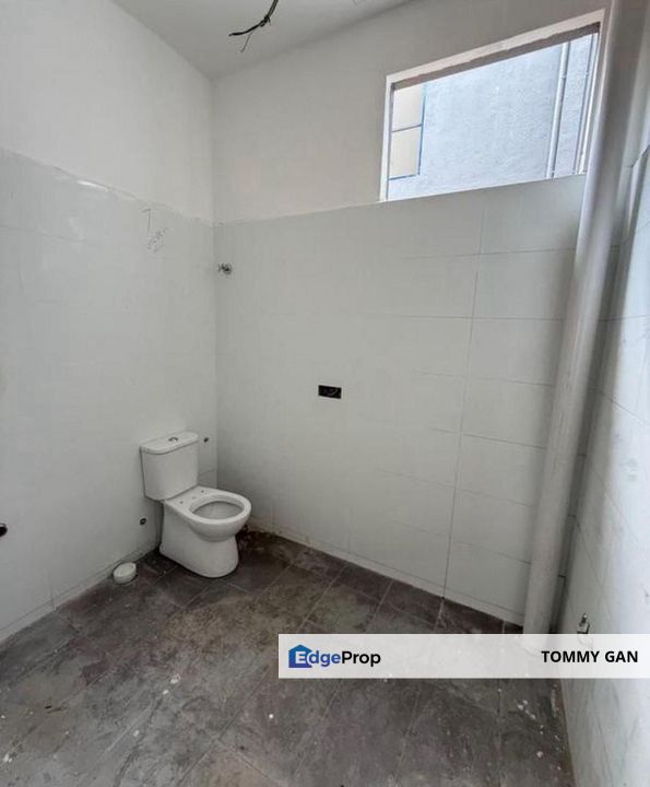 𝟮 𝙎𝙩𝙤𝙧𝙚𝙮 𝙎𝙚𝙢𝙞-𝘿𝙚𝙩𝙖𝙘𝙝𝙚𝙙 𝘾𝙤𝙢𝙢𝙚𝙧𝙘𝙞𝙖𝙡 𝙎𝙝𝙤𝙥𝙡𝙤𝙩 @ 𝙎𝙞𝙢𝙥𝙖𝙣𝙜 𝘼𝙢𝙥𝙖𝙩 𝙁𝙊𝙍 𝙍𝙀𝙉𝙏, Penang, Simpang Ampat