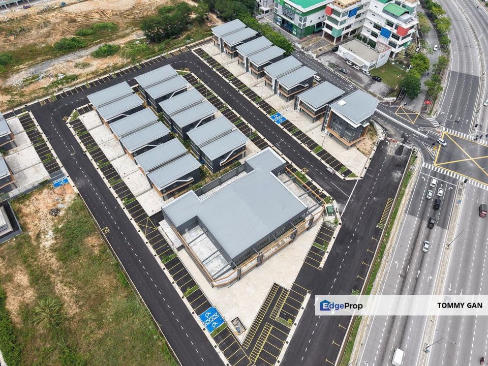 𝟮 𝙎𝙩𝙤𝙧𝙚𝙮 𝙎𝙚𝙢𝙞-𝘿𝙚𝙩𝙖𝙘𝙝𝙚𝙙 𝘾𝙤𝙢𝙢𝙚𝙧𝙘𝙞𝙖𝙡 𝙎𝙝𝙤𝙥𝙡𝙤𝙩 @ 𝙎𝙞𝙢𝙥𝙖𝙣𝙜 𝘼𝙢𝙥𝙖𝙩 𝙁𝙊𝙍 𝙍𝙀𝙉𝙏, Penang, Simpang Ampat