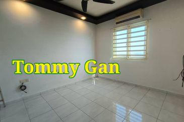 Cheapest Price!! Taman Ampang Jajar Butterworth Apartment 646sqft for Sale Freehold 