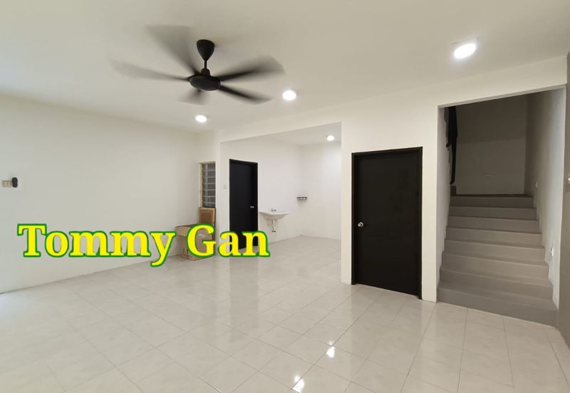 Taman Cassia Tengah @ Batu Kawan 2-Sty Terraced Renovated 1233sqft 2R2B For Sale
