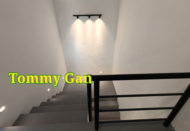 Taman Cassia Tengah @ Batu Kawan 2-Sty Terraced Renovated 1233sqft 2R2B For Sale