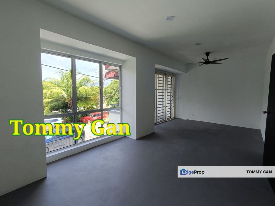 Taman Cassia Tengah @ Batu Kawan 2-Sty Terraced Renovated 1233sqft 2R2B For Sale, Penang, Batu Kawan