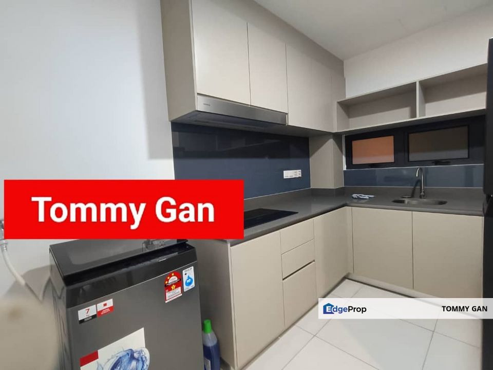 Sinaran Residences @ Utropolis Brand New High Floor 3R2B Fully furnished, Penang, Batu Kawan