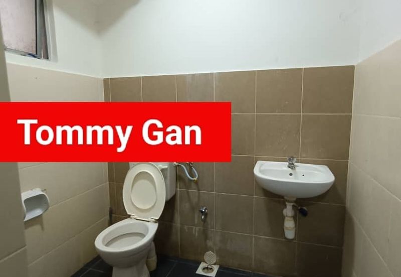 Pangsapuri Suria Apartment For Sale in Batu Kawan 800Sqft Leasehold Hot Renting