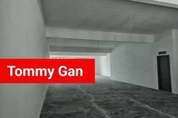 Sinaran Avenue @ Batu Kawan 2-storey Commercial Shoplot 1928sqft Ground Floor For Rent