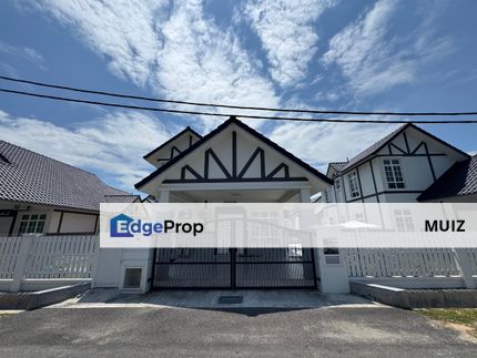 Banglo 1.5 Tingkat Taman Anjung Gapam Ayer Keroh Melaka (Pool) (Unit Non-Bumi) (Fully Furnished) , Melaka, Ayer Keroh