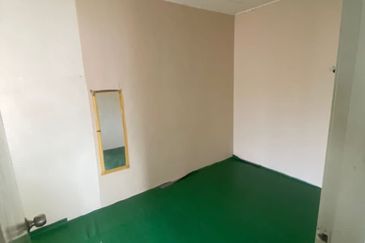 RUMAH PANGSA DAHLIA COURT