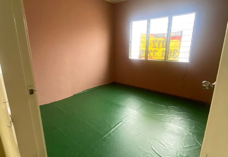 RUMAH PANGSA DAHLIA COURT