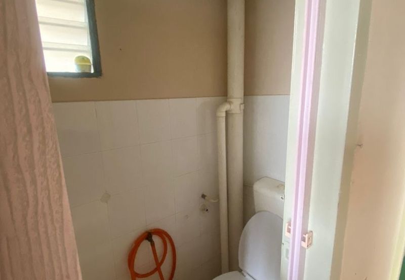 RUMAH PANGSA DAHLIA COURT