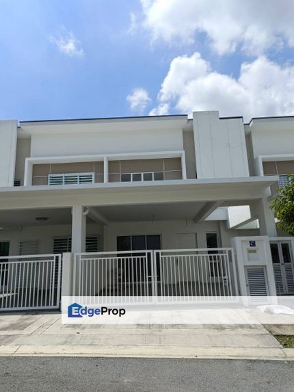 Double Storey Terrace House Taman Ara Sendayan @ Bandar Sri Sendayan, Negeri Sembilan, Seremban