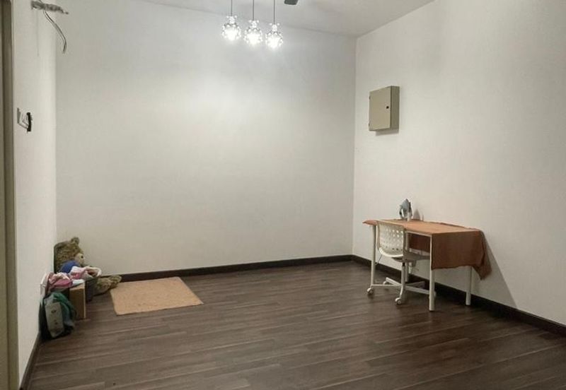 NILAI IMPIAN (LAMAN AZALEA)