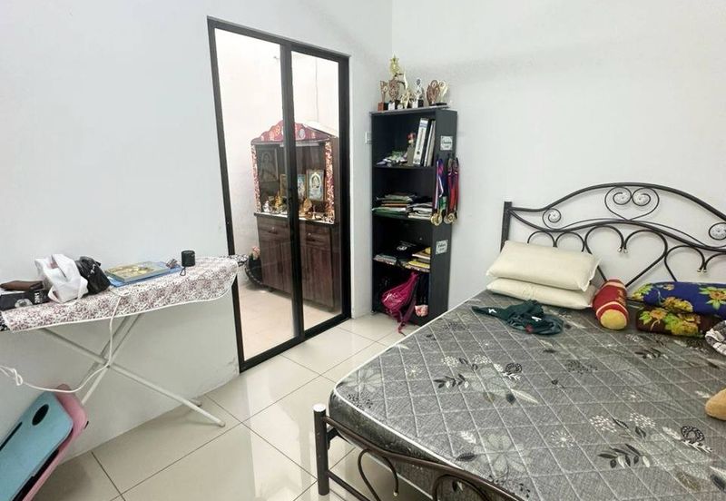 TAMAN BAYU INDERA, LUKUT