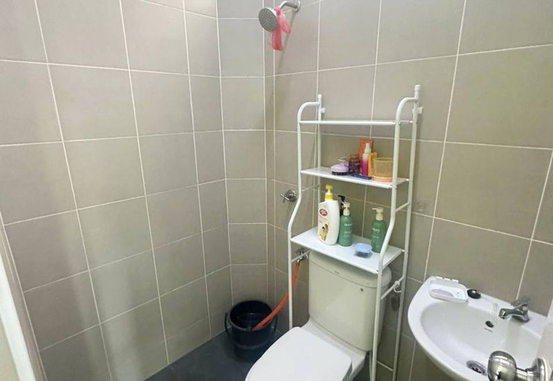 TAMAN BAYU INDERA, LUKUT