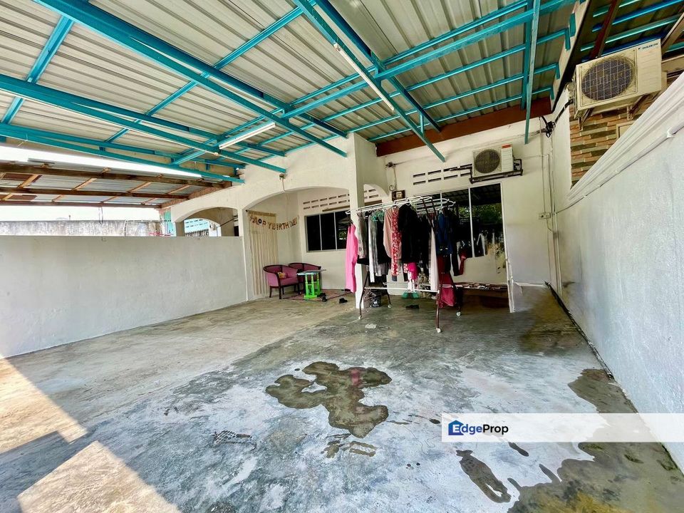 Single Storey Terrace Taman Semarak NIlai For Sale , Negeri Sembilan, Nilai
