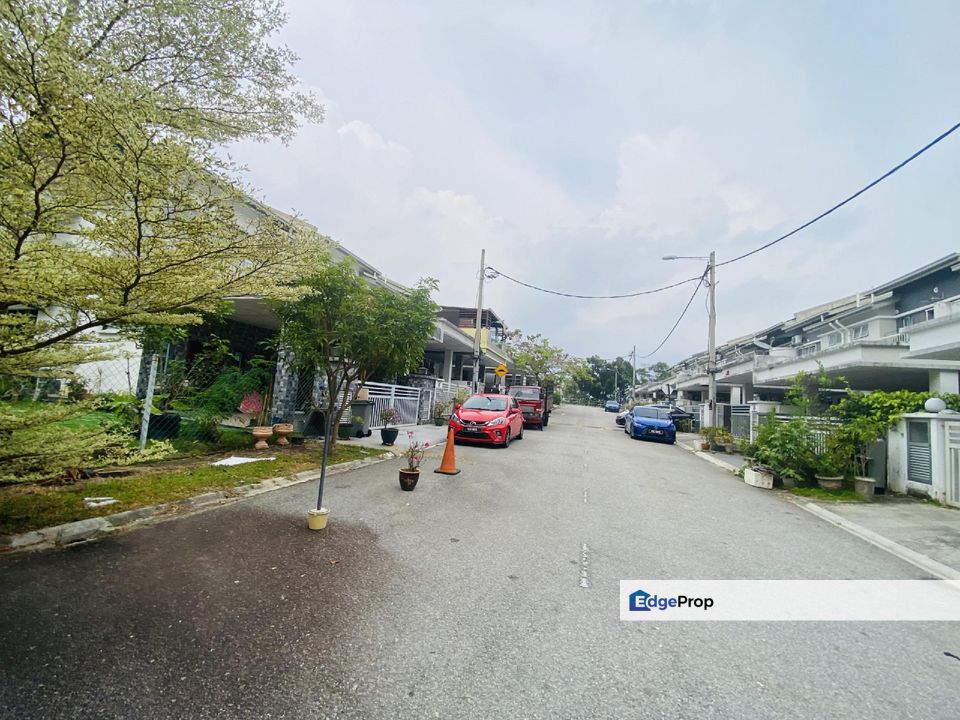 Corner Lot Double Storey Terrace Taman Desa Seringin Nilai 3 For Sale, Negeri Sembilan, Nilai