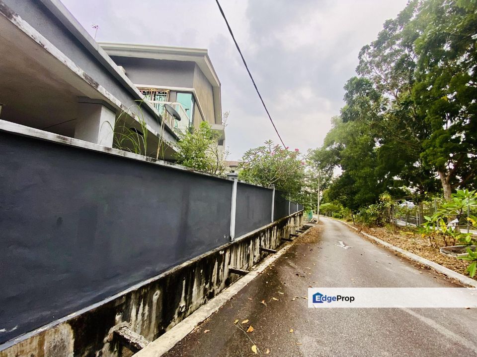 Corner Lot Double Storey Terrace Taman Desa Seringin Nilai 3 For Sale, Negeri Sembilan, Nilai