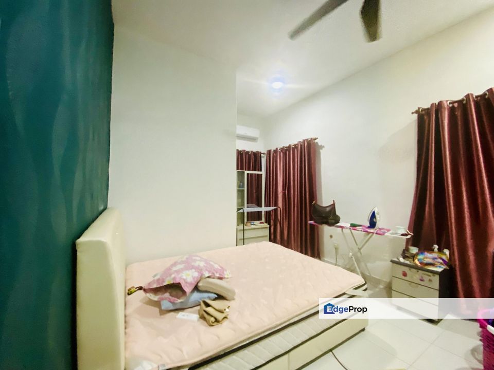 Corner Lot Double Storey Terrace Taman Desa Seringin Nilai 3 For Sale, Negeri Sembilan, Nilai