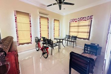 VILA SURIA @ TAMAN WARISAN PUTERI