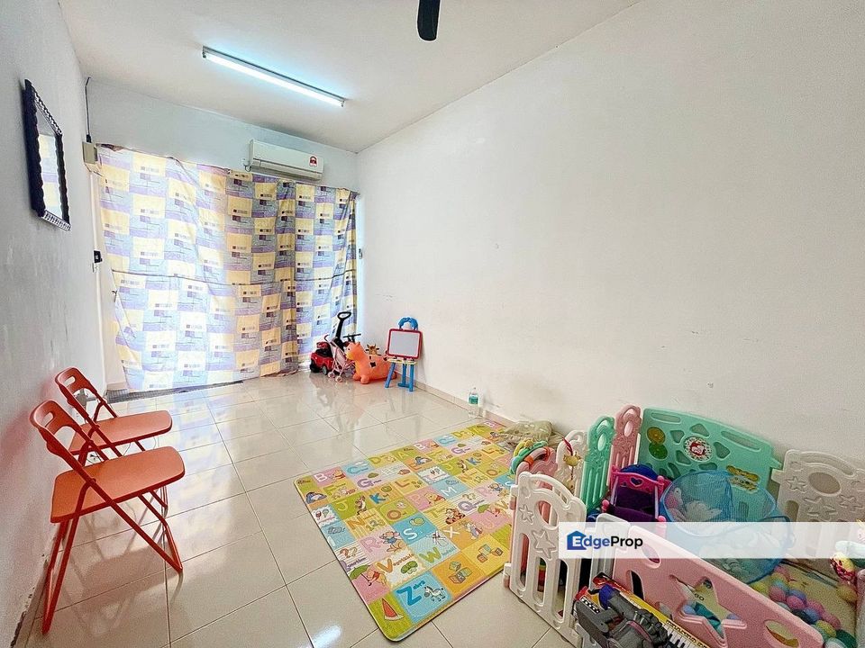 TERES SETINGKAT TAMAN NUSARI AMAN 1B,SENDAYAN  UNTUK DIJUAL, Negeri Sembilan, Seremban