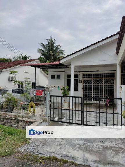 Single Storey End Lot Taman Bukit Sri Senawang For Sale, Negeri Sembilan, Seremban