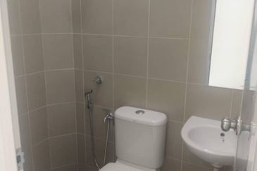 TAMAN BAYU INDERA, LUKUT