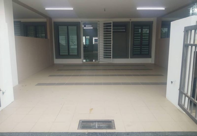 TAMAN BAYU INDERA, LUKUT