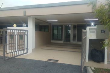 TAMAN BAYU INDERA, LUKUT