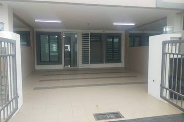 TAMAN BAYU INDERA, LUKUT