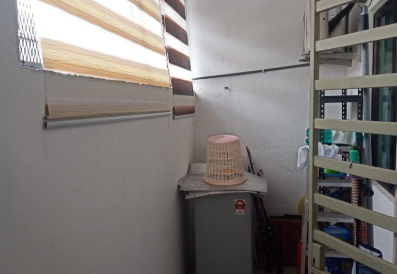 TAMAN BAYU INDERA, LUKUT