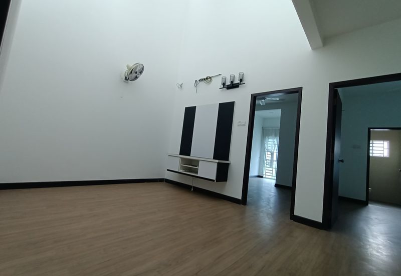 BANDAR AINSDALE FASA 2(SEGAR)