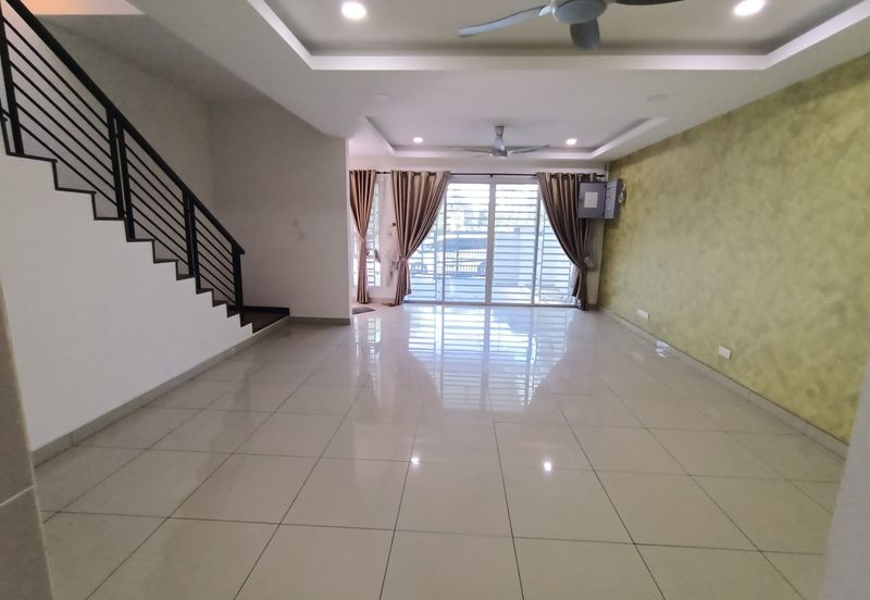 BANDAR AINSDALE FASA 2(SEGAR)