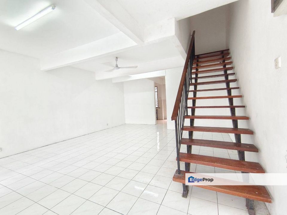 DOUBLE STOREY TAMAN DESA MELOR SENAWANG FOR SALE, Negeri Sembilan, Senawang