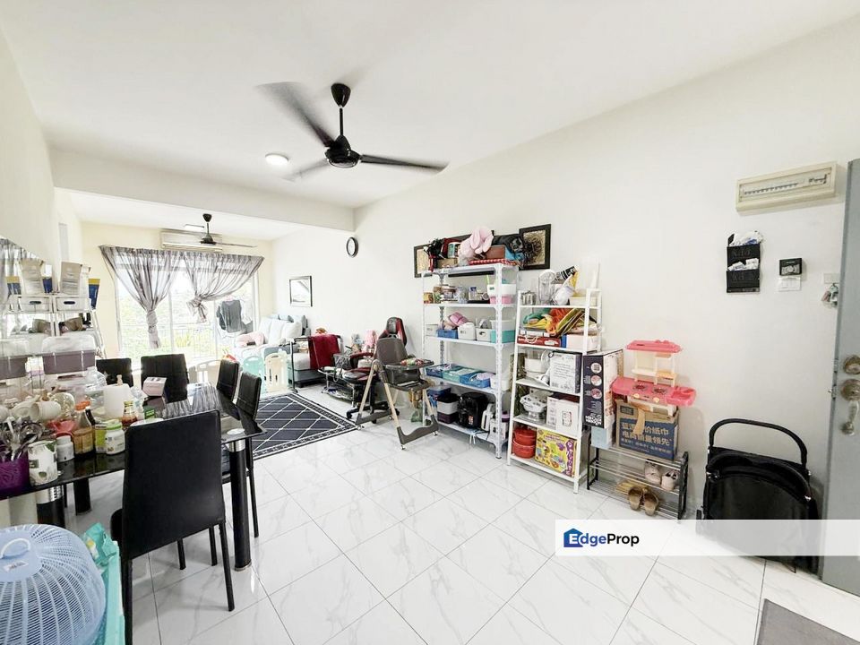 APARTMENT DESA JAYA VILLA TAMAN TASIK SENAWANG FOR SALE ( level 4 ), Negeri Sembilan, Seremban