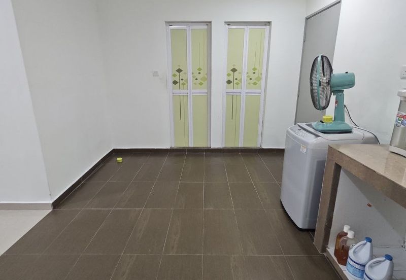 TAMAN PELANGI (SIKAMAT)