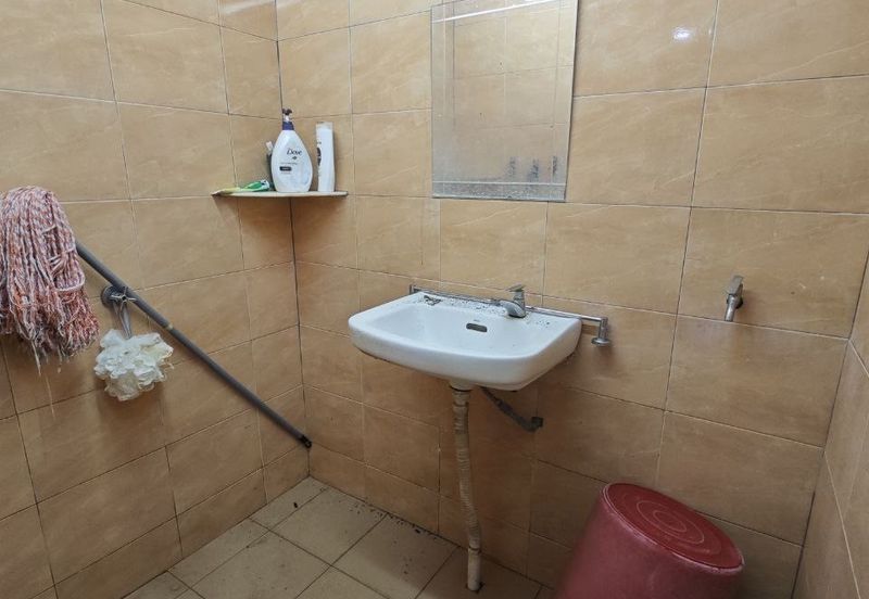 TAMAN PELANGI (SIKAMAT)