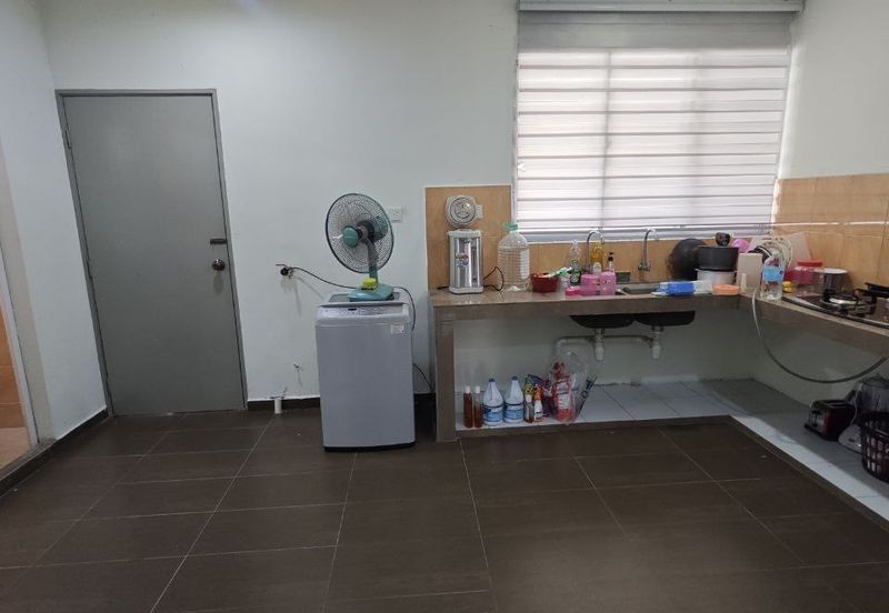 TAMAN PELANGI (SIKAMAT)