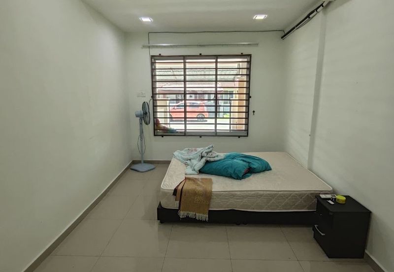 TAMAN PELANGI (SIKAMAT)