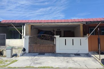 TAMAN PELANGI (SIKAMAT)