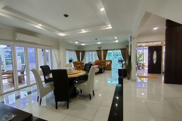 Bandar Tun Hussein Onn