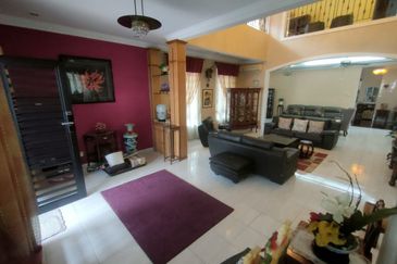 Jalan Suasana, Bandar Tun Hussein Onn