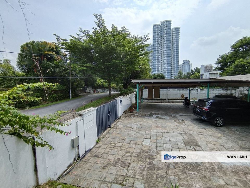 FREEHOLD LUXURY BUNGALOW 3 STOREY BUKIT SEGAMBUT KUALA LUMPUR, Kuala Lumpur, Segambut