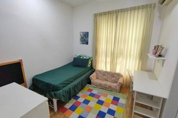 Parkfield Residences, Tropicana Heights